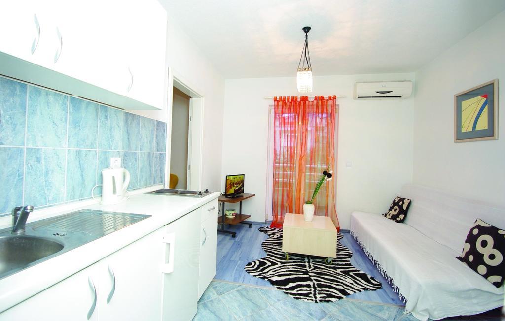 Apartments Makarská Pokoj fotografie
