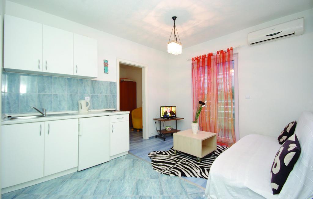 Apartments Makarská Pokoj fotografie