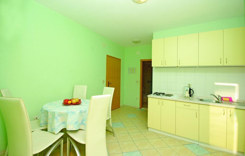 Apartments Makarská Pokoj fotografie